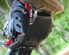 מגן גחון Molecule Motosports מ-UHMW