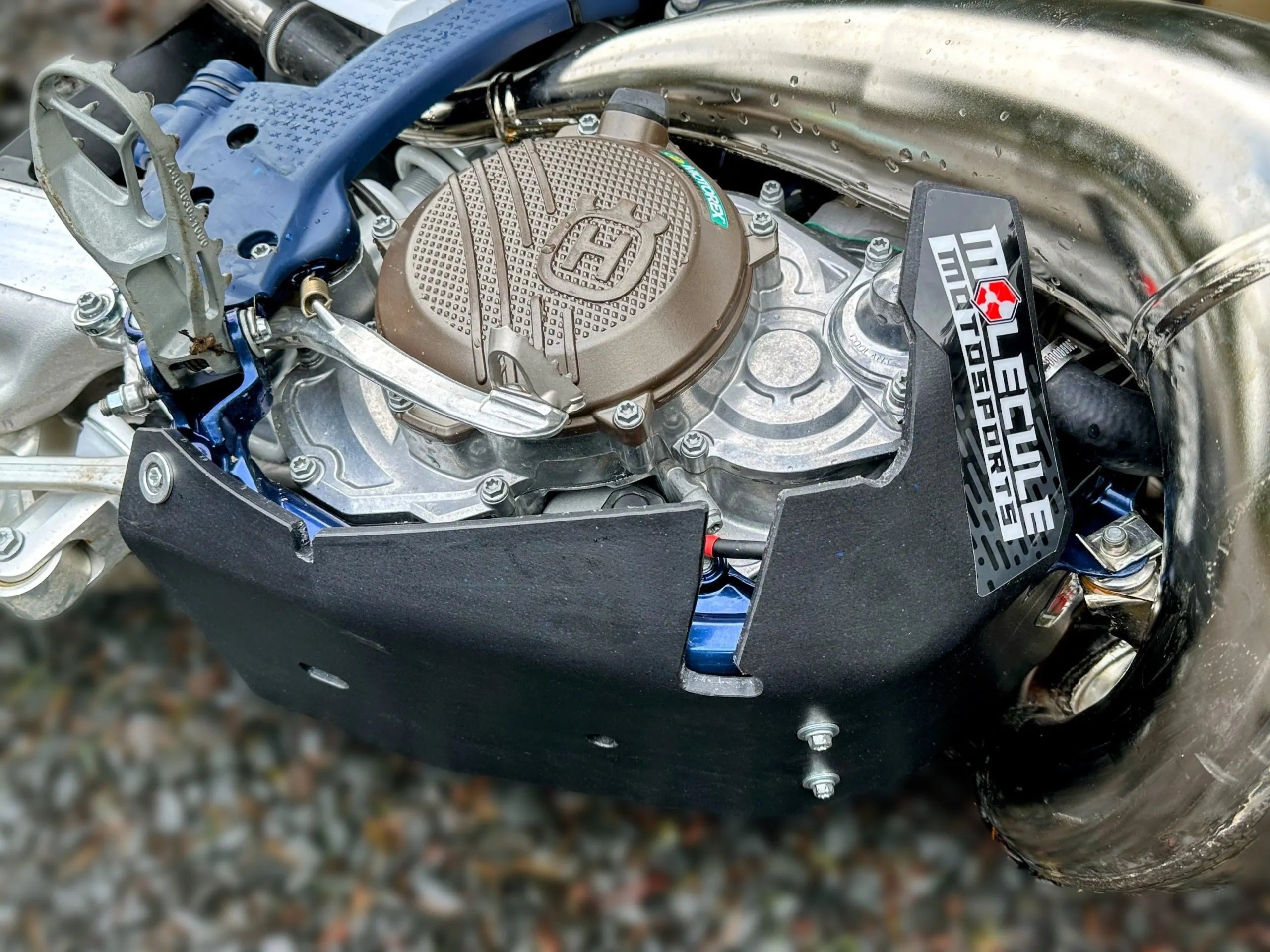 מיגון גחון Molecule ל-KTM/Husqvarna/GasGas 250-300 2T (24-26)